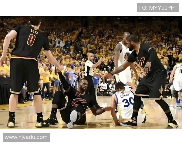 2012至13赛季勇士与热火的巅峰对决回顾与精彩瞬间解析