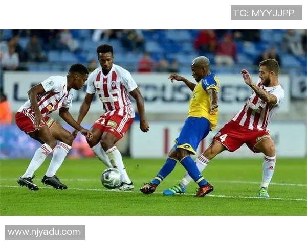 奥兰斯与沙托鲁激战在即谁能在这场较量中笑到最后