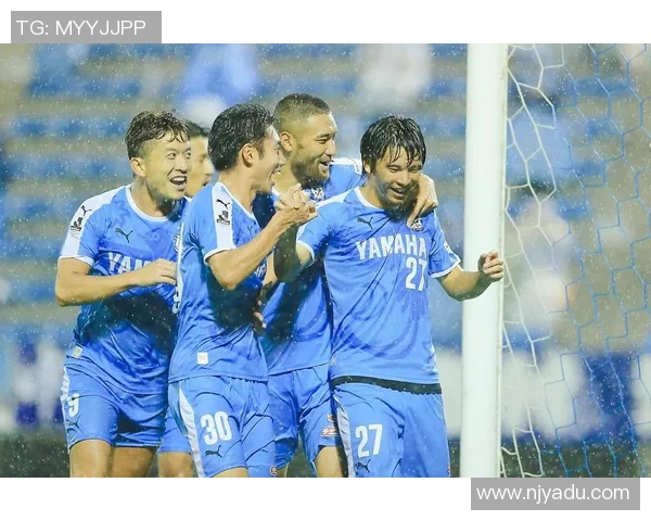 大宫松鼠与长崎航海的精彩对决展现足球魅力与团队精神