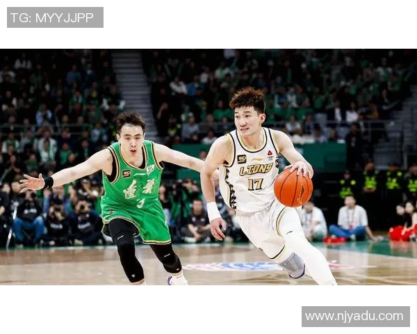 北京与广东篮球对决出场仪式盛况回顾与精彩瞬间分享